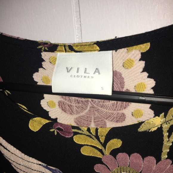 Villa Clothes Mod Inspired 70s Floral Dress - Picture 5 of 6